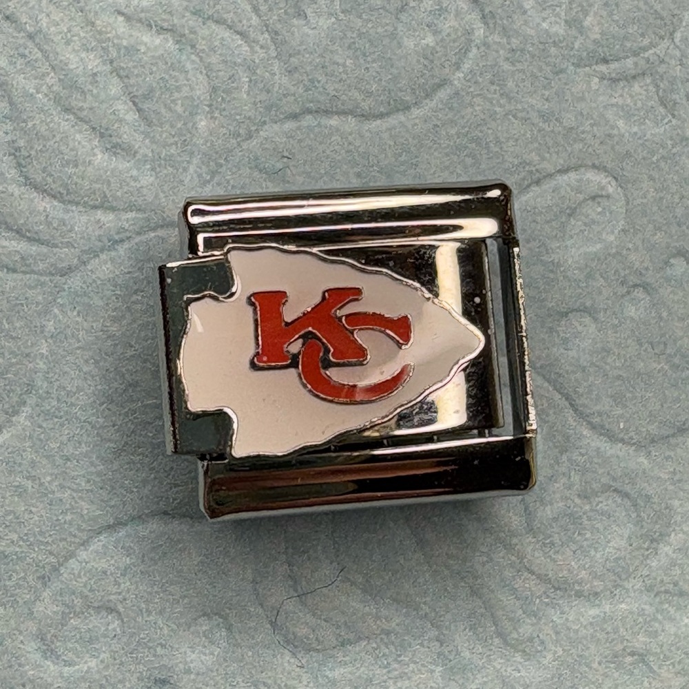 KC Chiefs Silver Italian Charm - Football - NEW - Picture 2 of 3